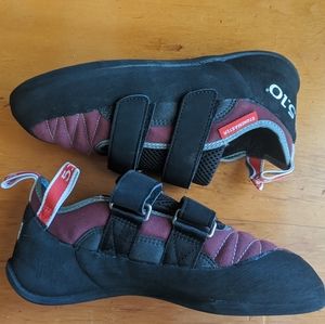 Five Ten Stonemaster Climbing Shoes - US 7.5
